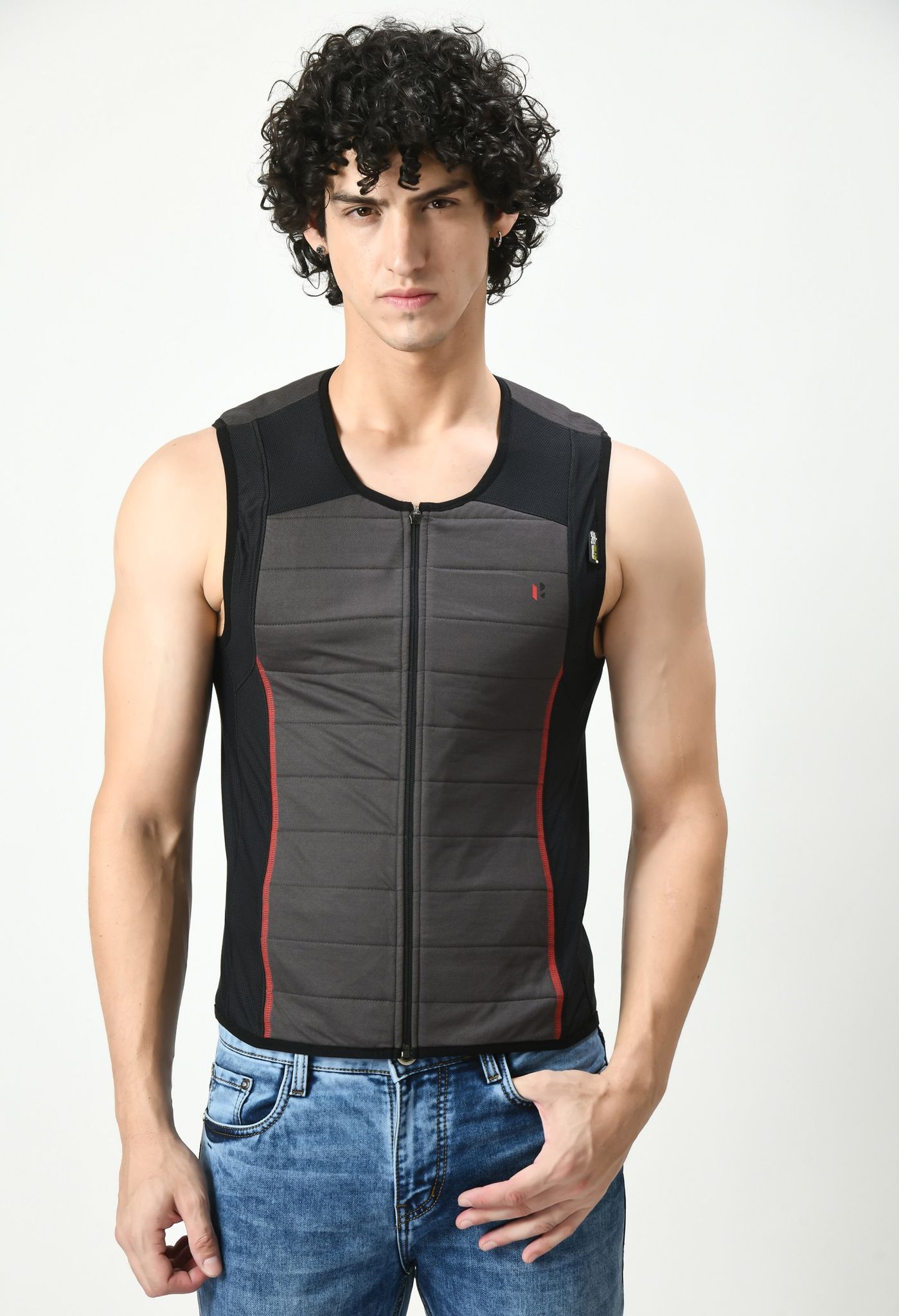 Hero Official Coolvest